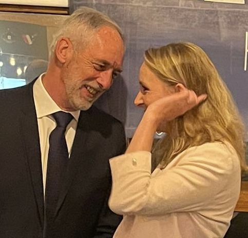 2a40ceb1 c324 4288 a750 0a675ce28476